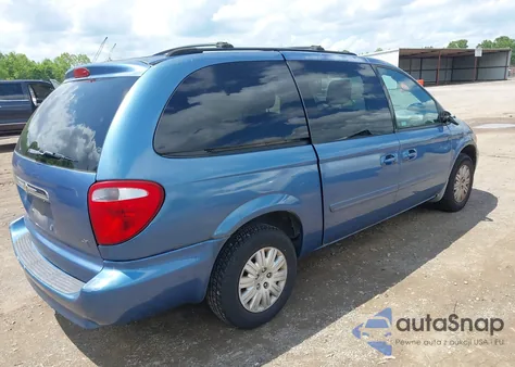 2007 Chrysler Town & Country Lx from USA, damaged, VIN 2A4GP44R47R146955